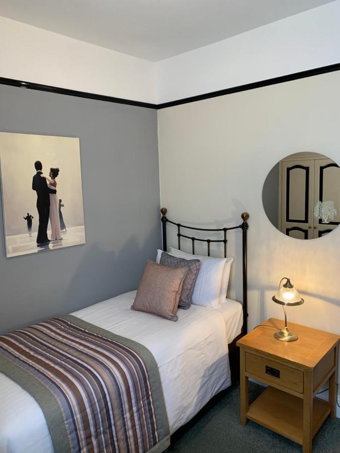 Glendower House Otel Minehead Dış mekan fotoğraf