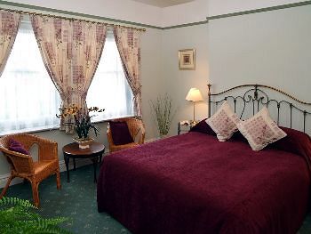 Glendower House Otel Minehead Dış mekan fotoğraf